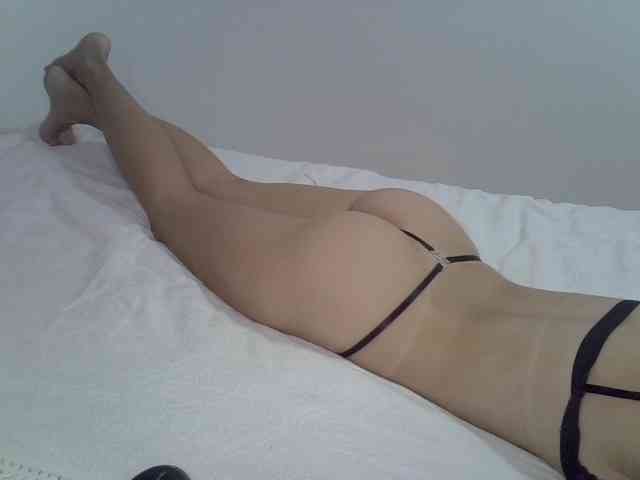 Modelo: AlanaMartins