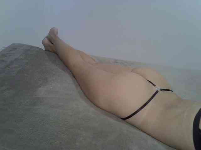 AlanaMartins webcam
