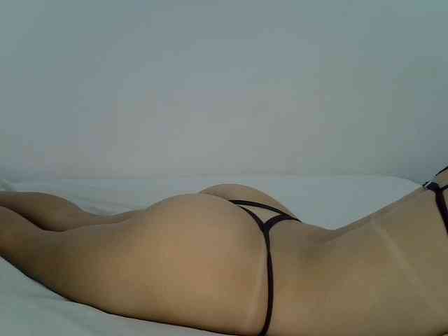 Modelo: AlanaMartins
