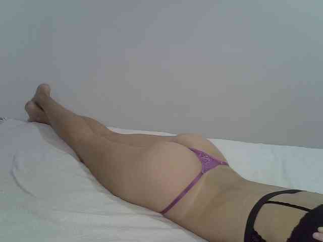 Modelo: AlanaMartins