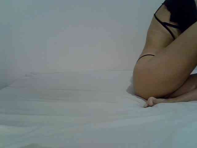 AlanaMartins webcam