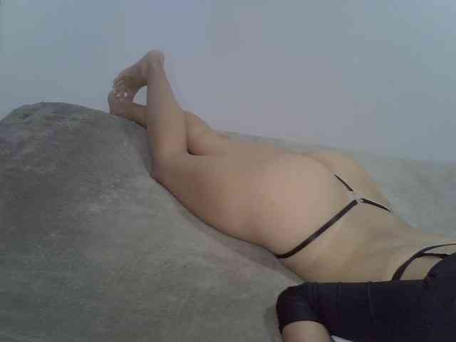 Modelo: AlanaMartins