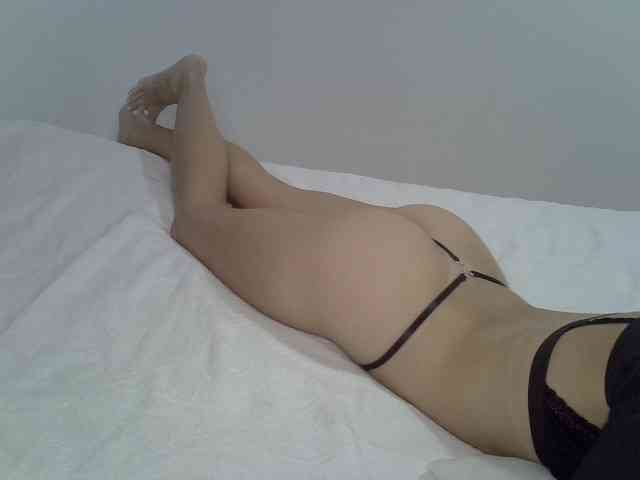 AlanaMartins webcam