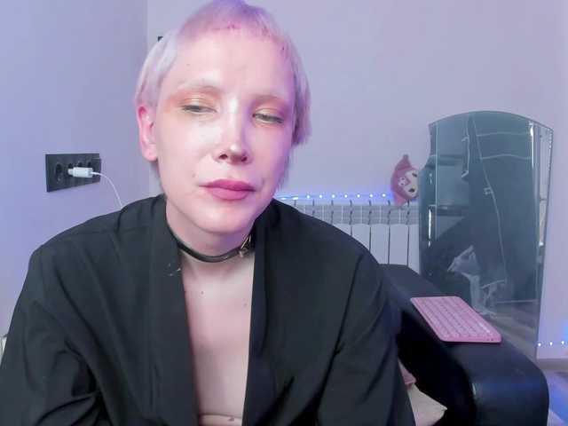 lyricca live webcam show