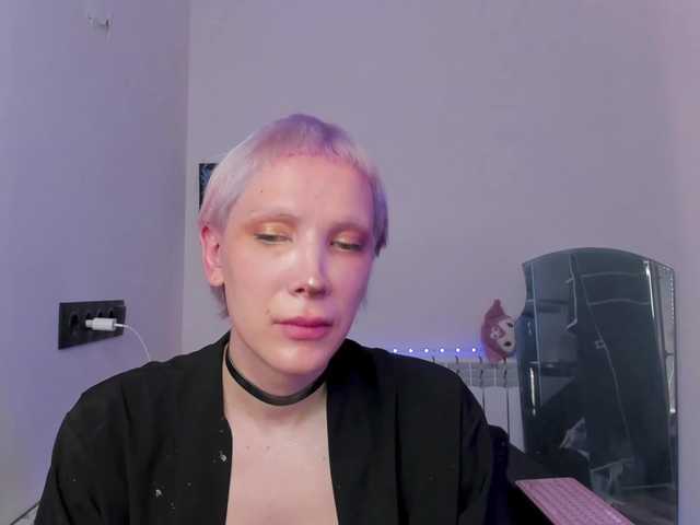 lyricca live webcam show