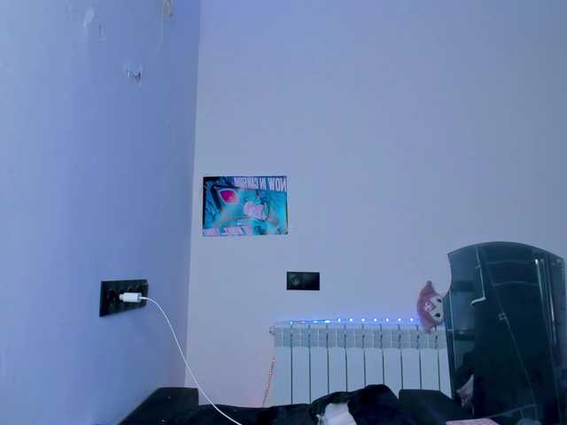 lyricca live webcam show