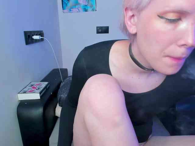 tenebrisc Live Webcam on BongaCams