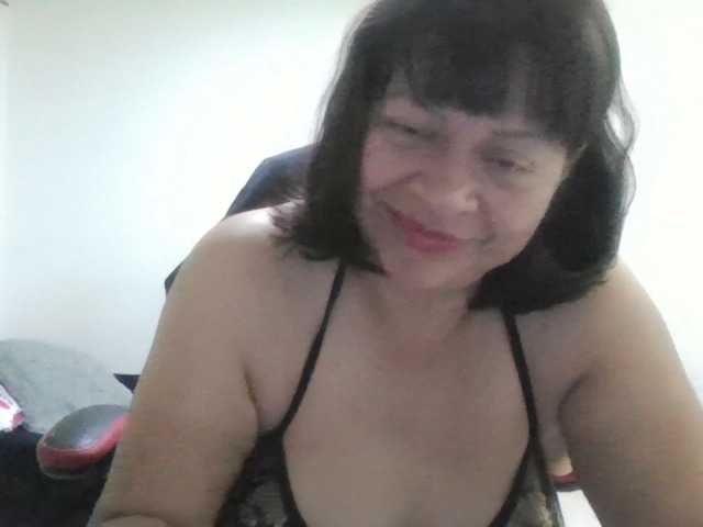 adri007 live cam preview