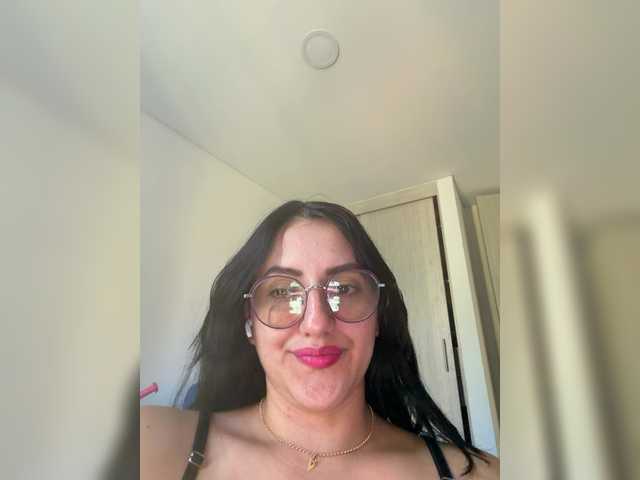 EvanShell1 live webcam show