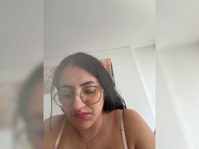 EvanShell1 live cam on BongaCams