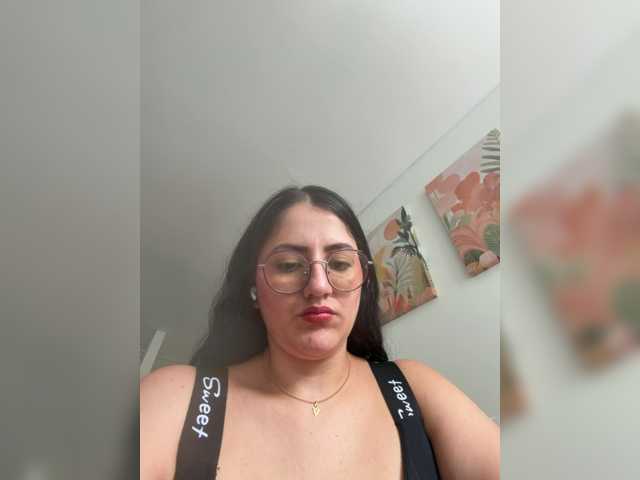 EvanShell1 live cam on BongaCams