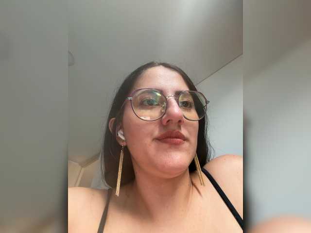 EvanShell1 live cam on BongaCams