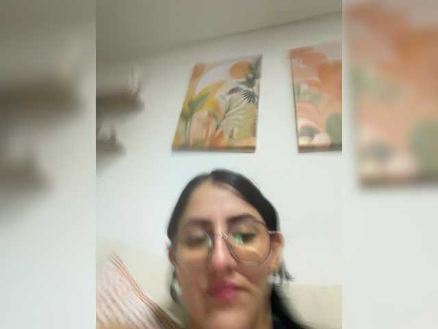 EvanShell1 live cam