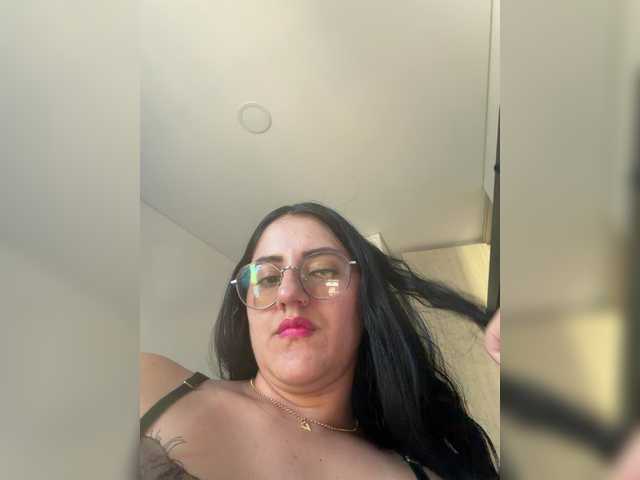 EvanShell1 live webcam show
