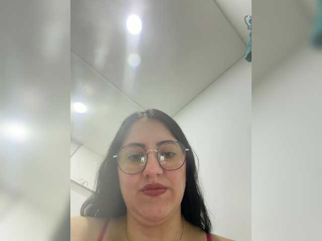 EvanShell1 live cam on BongaCams