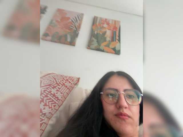 EvanShell1 live cam on BongaCams