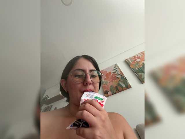 EvanShell1, en vivo ahora en BongaCams