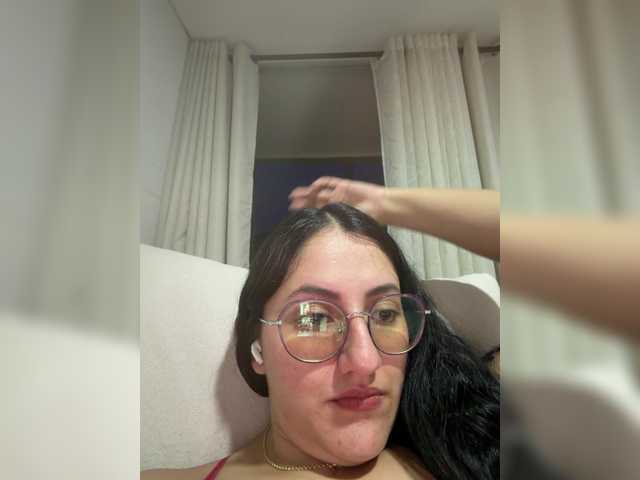 EvanShell1 live cam preview