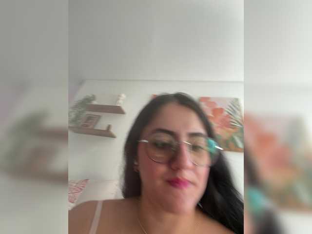 EvanShell1 live cam on BongaCams