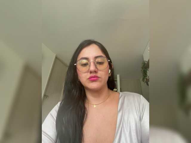 EvanShell1 live cam on BongaCams