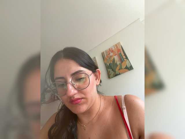 EvanShell1 live cam on BongaCams