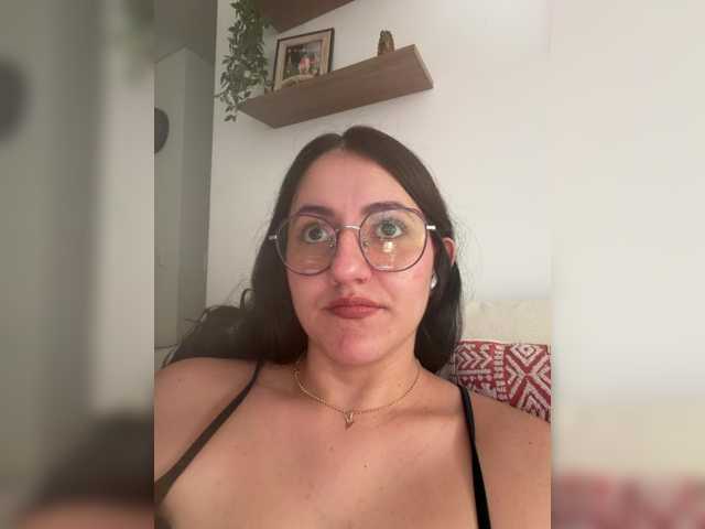 EvanShell1 live cam on BongaCams