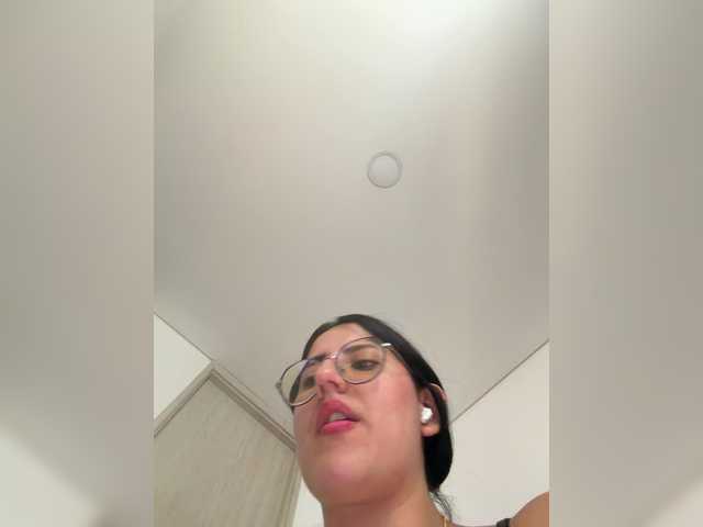 EvanShell1 live webcam show