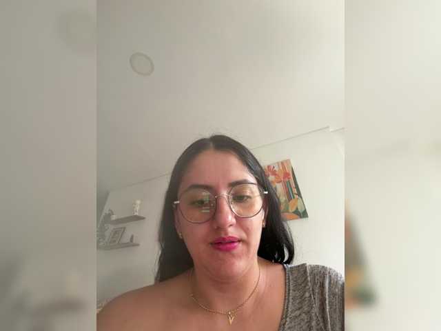 EvanShell1 live cam on BongaCams