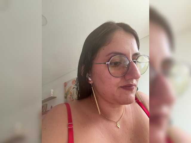 EvanShell1 live cam on BongaCams