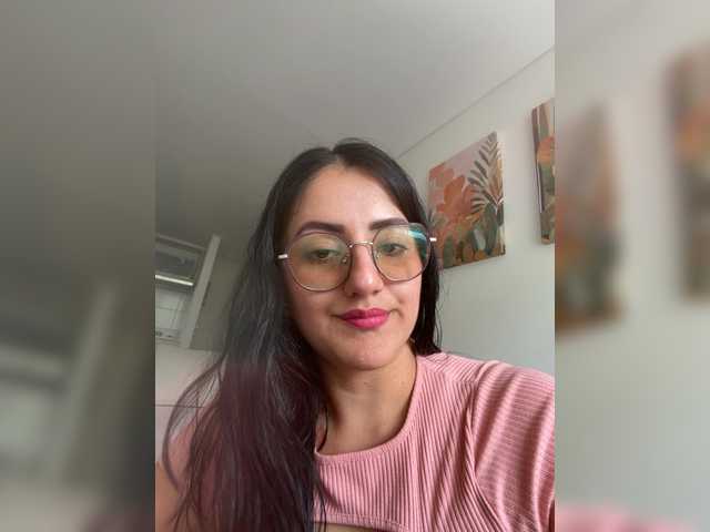 EvanShell1 live cam on BongaCams