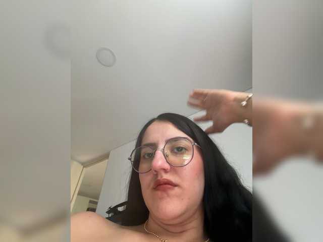 EvanShell1's BongaCams show and profile
