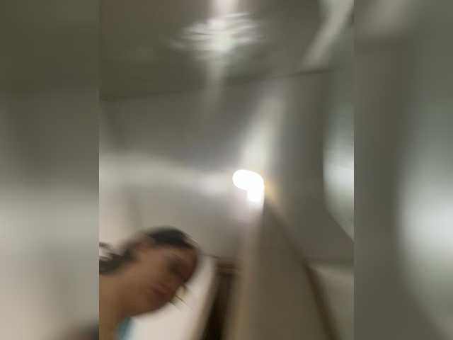 EvanShell1 live cam on BongaCams