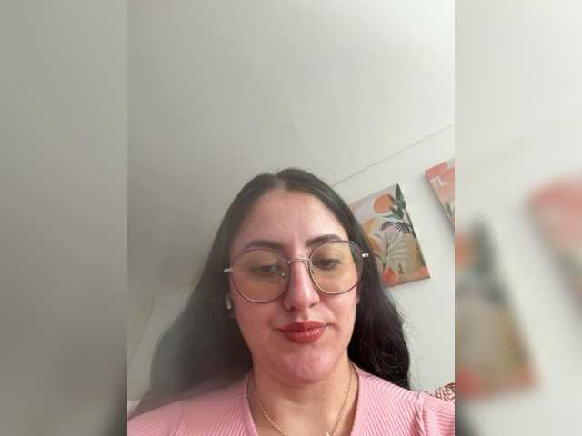 EvanShell1 live cam on BongaCams