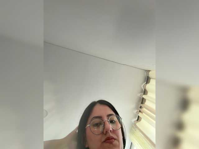 EvanShell1 live cam on BongaCams