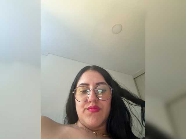 EvanShell1 live webcam show