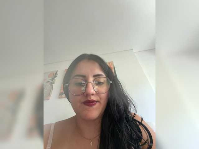 EvanShell1 live webcam show