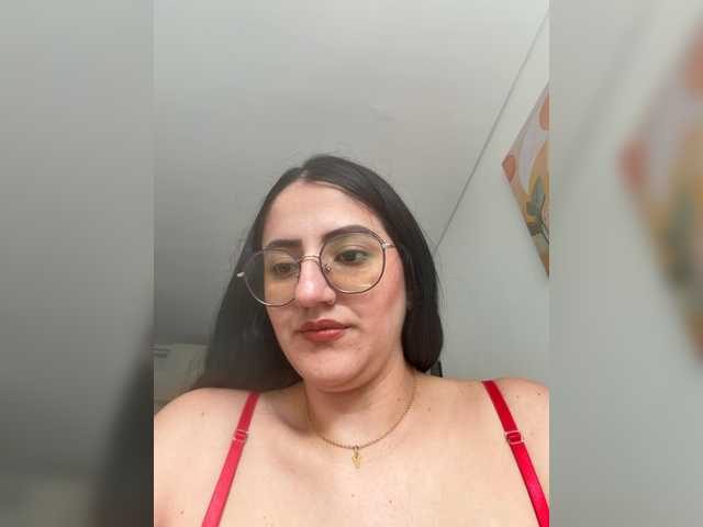 EvanShell1 live cam on BongaCams