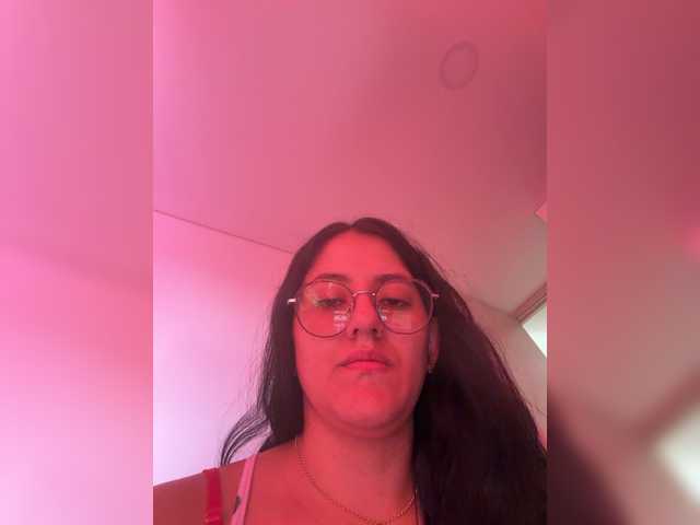 EvanShell1 live cam on BongaCams