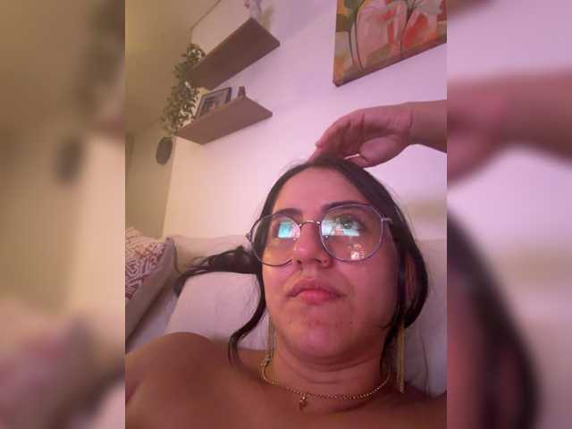 EvanShell1 live cam on BongaCams