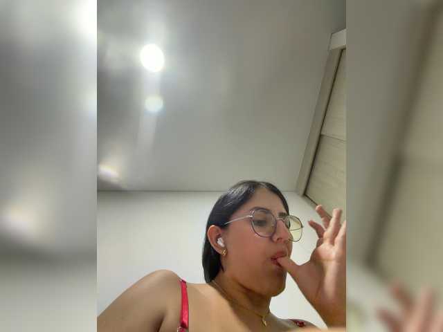EvanShell1 live cam