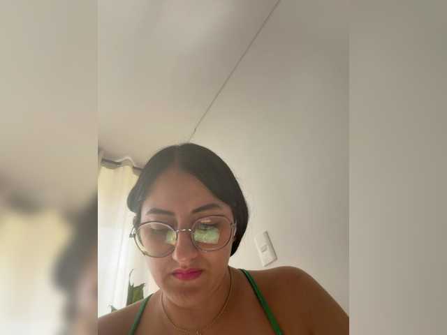 EvanShell1 live webcam show