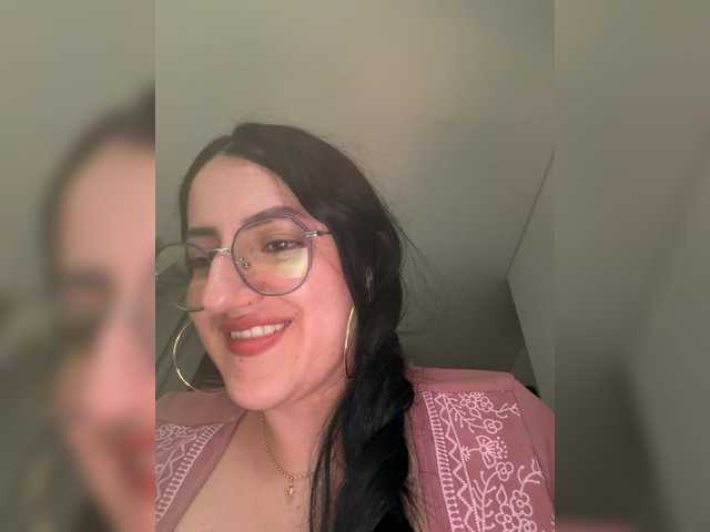 EvanShell1 live cam on BongaCams