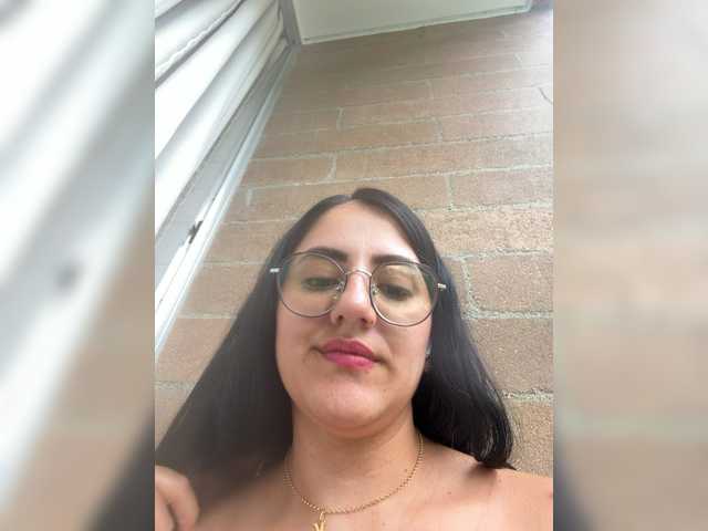 EvanShell1 live cam on BongaCams