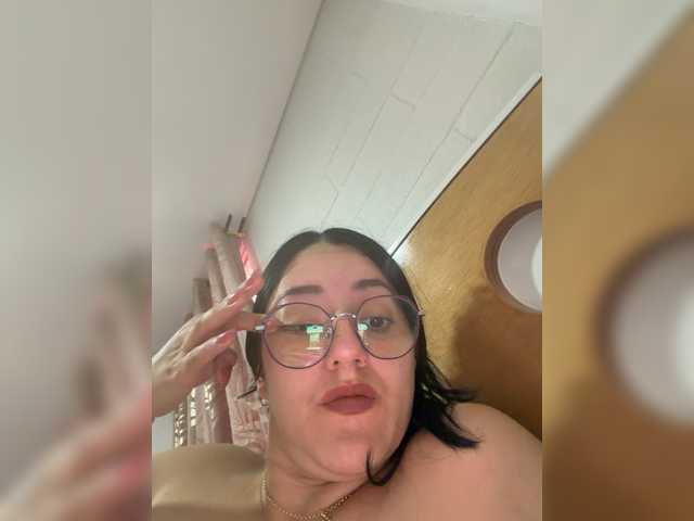 EvanShell1's BongaCams show and profile