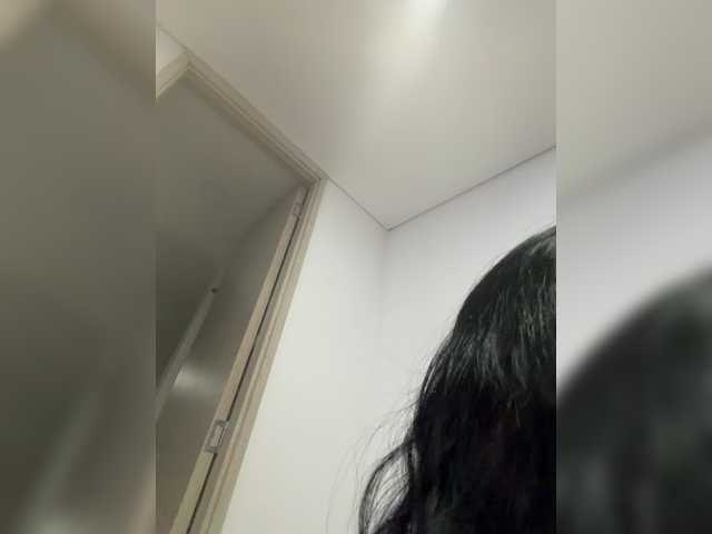 EvanShell1 live cam on BongaCams