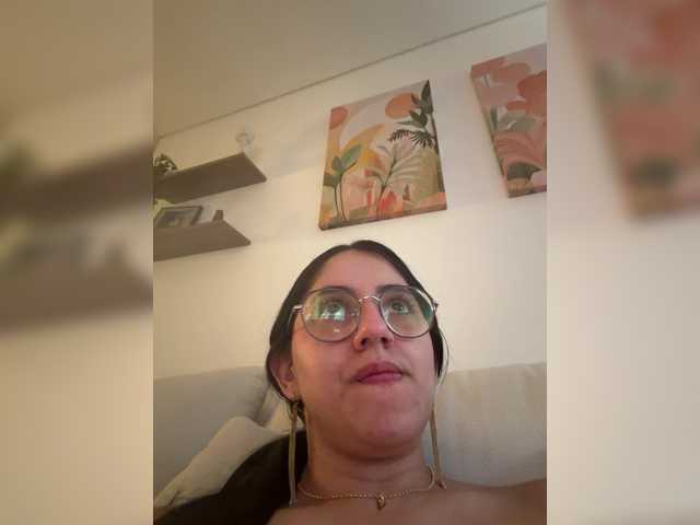 EvanShell1 live cam on BongaCams