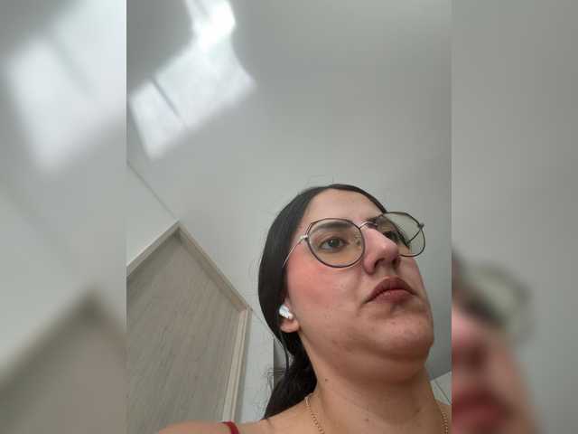 EvanShell1's BongaCams show and profile