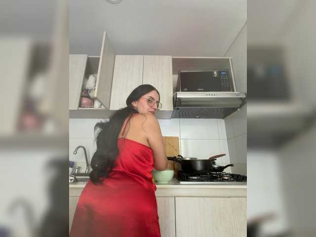 EvanShell1's BongaCams show and profile