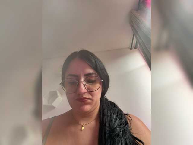 EvanShell1 live cam preview