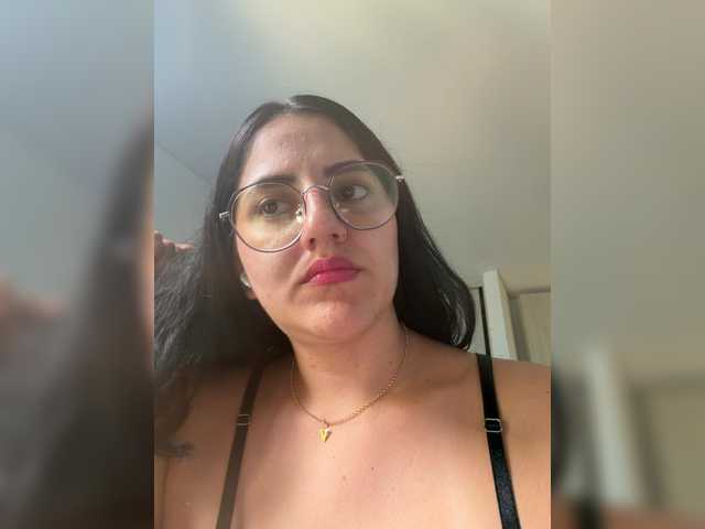EvanShell1 live webcam show